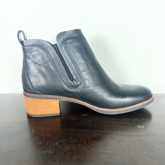 KORK-EASE LEATHER CHELSEA ANKLE BOOTIES IN BLACK WOMEN'S SIZE 6 - Picture 6 of 11